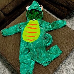 Halloween costume Chameleon toddler size 4T-5T.
